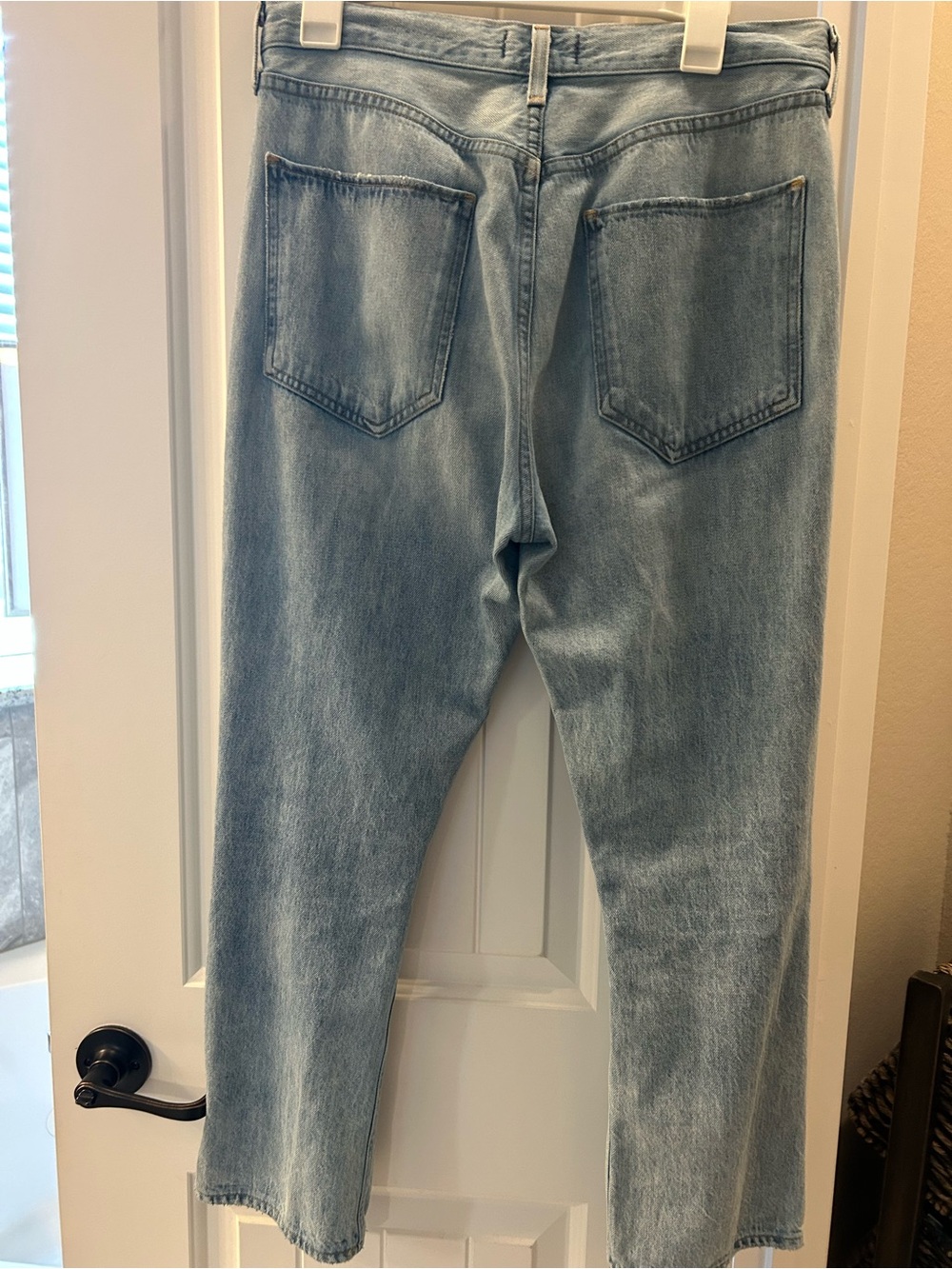 Agolde Light Wash Distressed Relaxed Men’s Jeans - Picture 3 of 3
